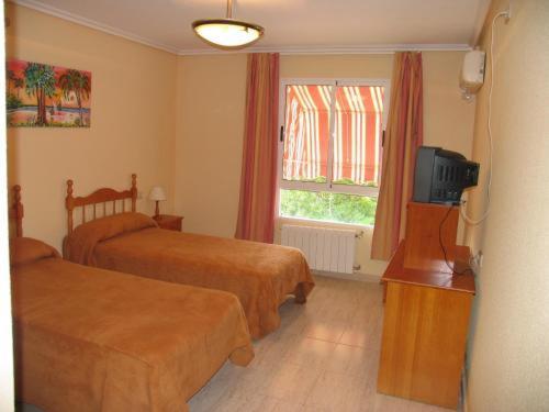 Hostal Imperial Crevillente Buitenkant foto
