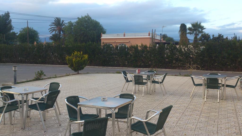 Hostal Imperial Crevillente Buitenkant foto